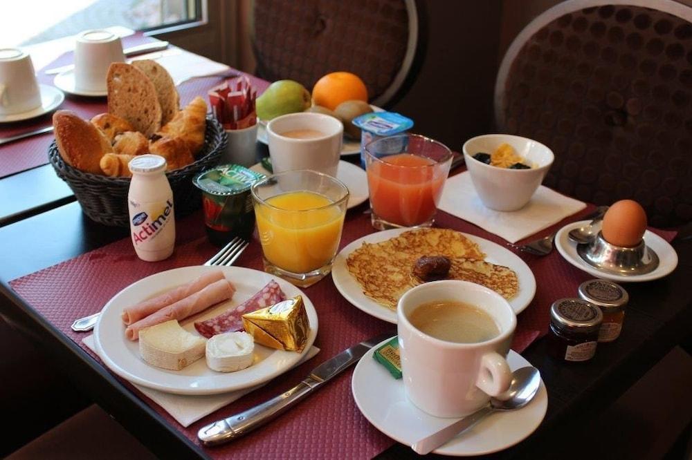 Best Western Hotel Des Barolles - Lyon Sud Brignais Bagian luar foto